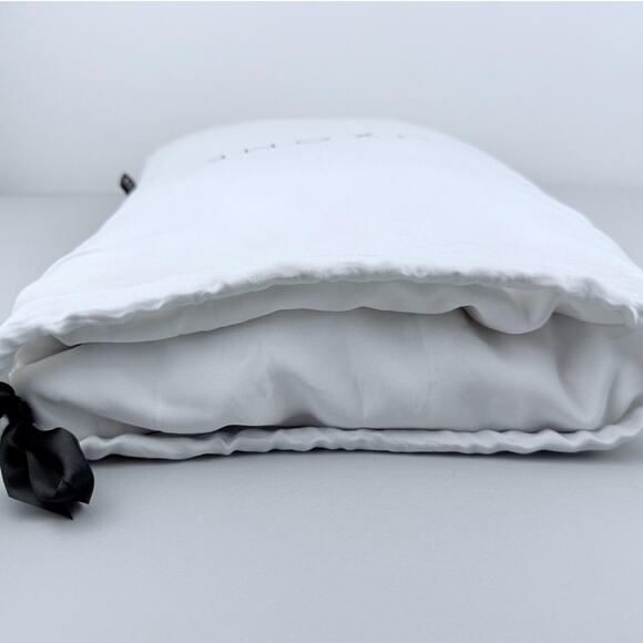 Luxome Sheet Set CAL KING White Bamboo Viscose Soft Cooling Bedding New w/ FLAWS - Picture 4 of 11